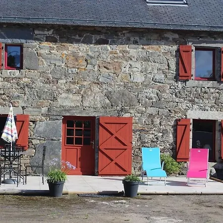 Villa La Colline Aux Ecureuils Irvillac Exterior foto